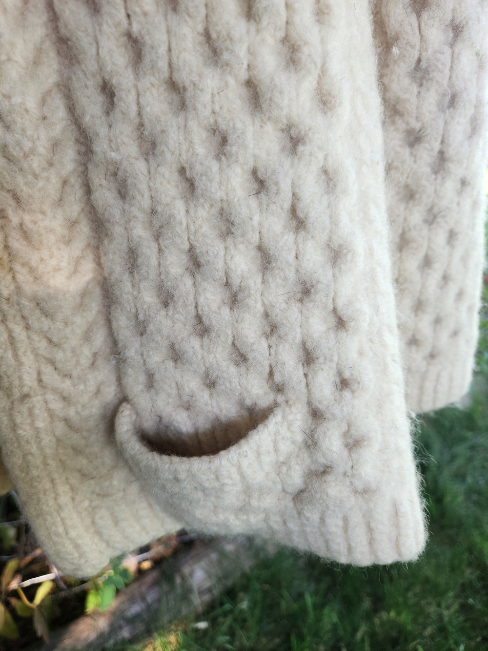 Vintage Handmade Heavy 100% Sheep Wool Cardigan Sweater Jacket Flawless Cream - Picture 4 of 10